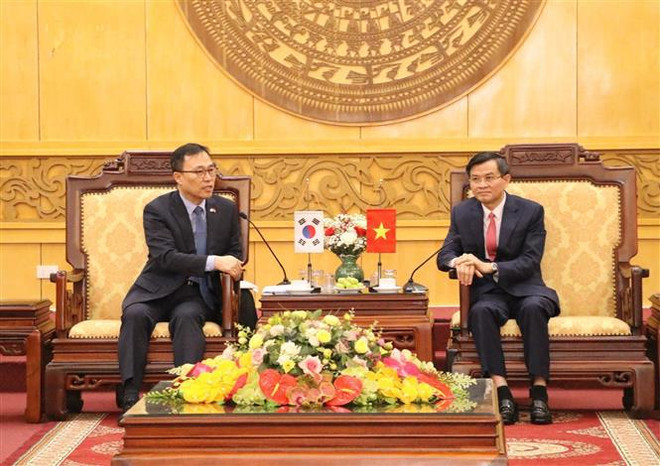 Ninh Binh déroule le tapis rouge aux investissements sud-coréens dans de nombreux domaines ảnh 1 Ninh Binh déroule le tapis rouge aux investissements sud-coréens dans de nombreux domaines ảnh 1