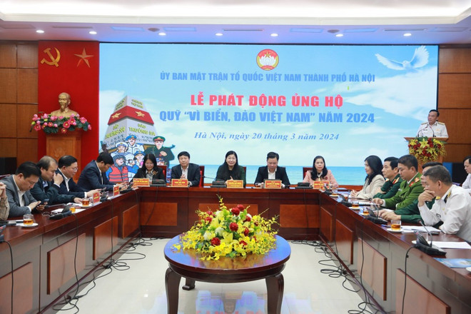 Hanoï lance un appel pour soutenir le Fonds "Pour la mer et les îles du Vietnam" ảnh 1
