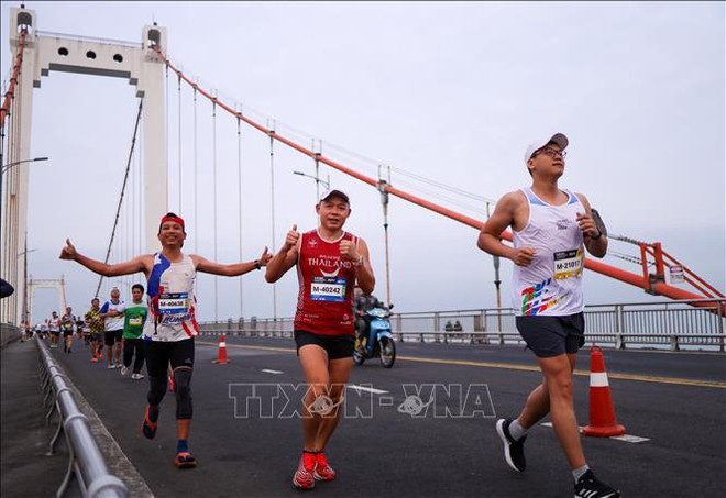 Clôture du Marathon international de Da Nang 2024 ảnh 1