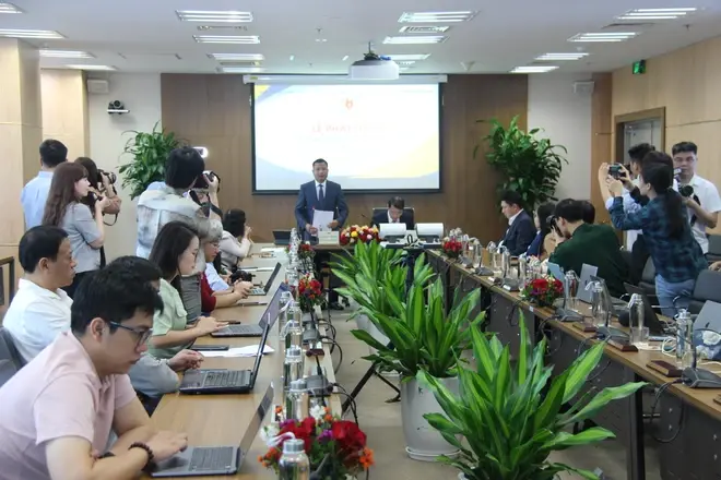 Les YouTubeurs et TikTokeurs encouragés à participer au Prix national de l'information pour l'étranger ảnh 1 Les YouTubeurs et TikTokeurs encouragés à participer au Prix national de l'information pour l'étranger ảnh 1