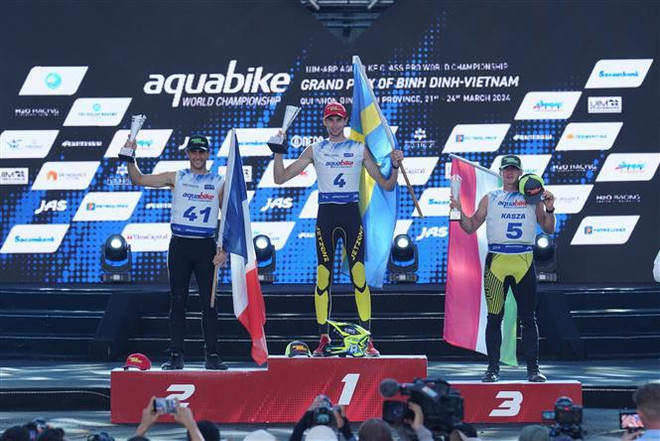 Clôture du Championnat mondial de jet ski UIM-ABP Aquabike ảnh 1 Clôture du Championnat mondial de jet ski UIM-ABP Aquabike ảnh 1