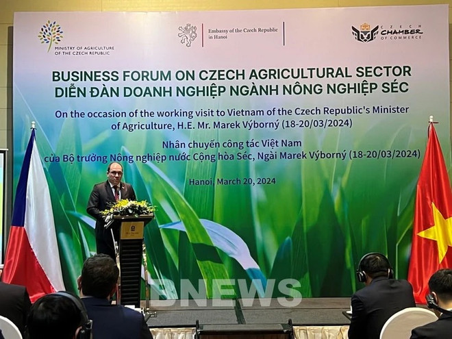 Le Vietnam et la R. tchèque promeuvent leur coopération agricole ảnh 1