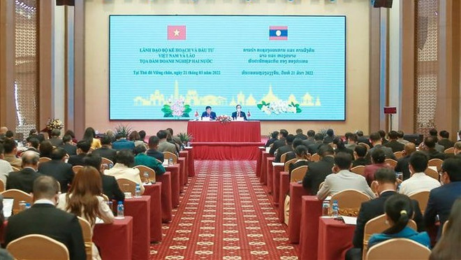 Le Vietnam et le Laos signent des accords sur des projets importants ảnh 2 Le Vietnam et le Laos signent des accords sur des projets importants ảnh 2