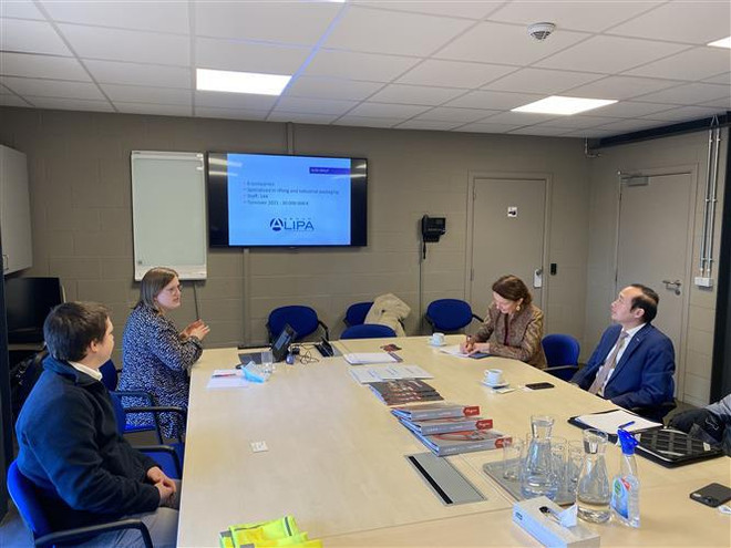 Promouvoir la coopération Vietnam-Luxembourg dans le commerce et l’investissement ảnh 2 Promouvoir la coopération Vietnam-Luxembourg dans le commerce et l’investissement ảnh 2