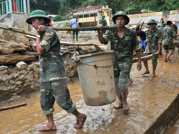 Les crues et pluies torrentielles causent de grandes pertes ảnh 1 Les crues et pluies torrentielles causent de grandes pertes ảnh 1