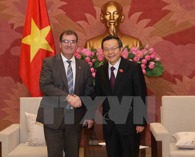 Le Vietnam et le Canada renforcent leurs liens législatifs ảnh 1 Le Vietnam et le Canada renforcent leurs liens législatifs ảnh 1