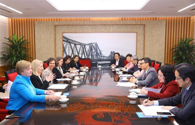 Le vice-PM Vu Duc Dam reçoit la directrice générale de l'UNICEF ảnh 1 Le vice-PM Vu Duc Dam reçoit la directrice générale de l'UNICEF ảnh 1