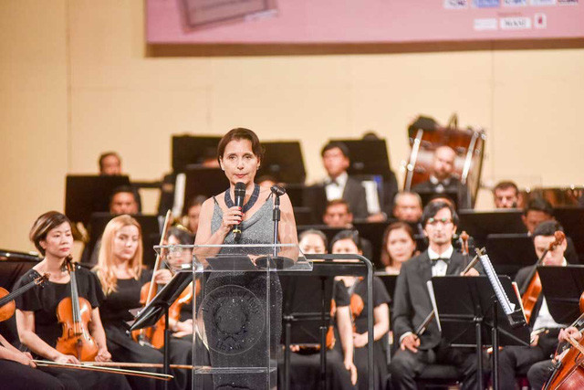 Concert en l’honneur des 45 ans des relations diplomatiques Vietnam – Italie ảnh 2 Concert en l’honneur des 45 ans des relations diplomatiques Vietnam – Italie ảnh 2