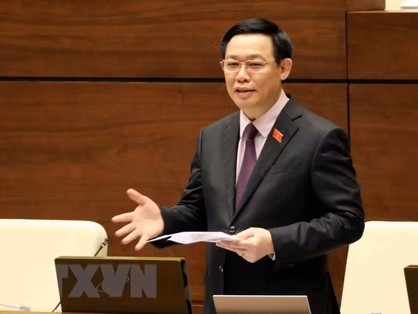 La séance de questions-réponses du vice-PM Vuong Dinh Hue ảnh 1 La séance de questions-réponses du vice-PM Vuong Dinh Hue ảnh 1