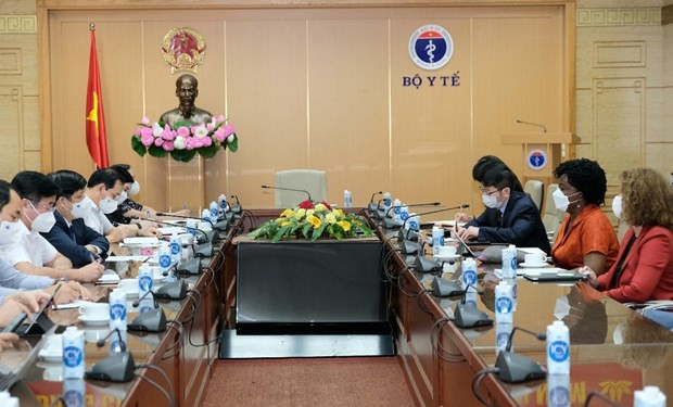 Le Vietnam propose à la BM de soutenir la production de vaccins contre le COVID-19 sur son sol ảnh 2 Le Vietnam propose à la BM de soutenir la production de vaccins contre le COVID-19 sur son sol ảnh 2