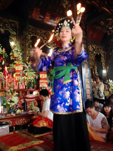 La cérémonie de l’hâu dông, un patrimoine culturel ảnh 2 La cérémonie de l’hâu dông, un patrimoine culturel ảnh 2