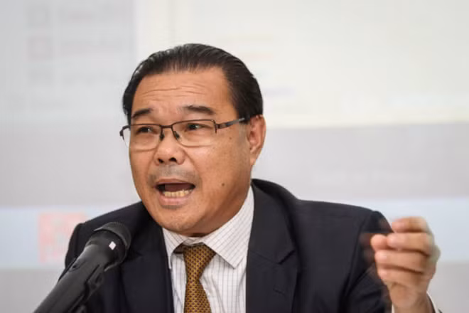 Arrestation d’un sénateur faussant les questions frontalières avec le Vietnam ảnh 1