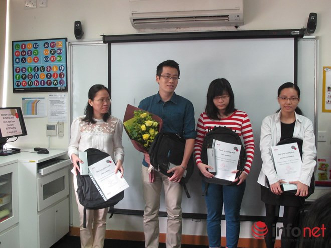 Le premier candidat vietnamien remporte un prix régional IELTS ảnh 1 Le premier candidat vietnamien remporte un prix régional IELTS ảnh 1