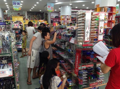 Heures de pointe sur le marché des fournitures scolaires ảnh 1 Heures de pointe sur le marché des fournitures scolaires ảnh 1