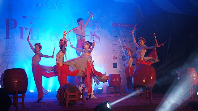 Un «Printemps» en liesse de l’UAVF ảnh 1 Un «Printemps» en liesse de l’UAVF ảnh 1