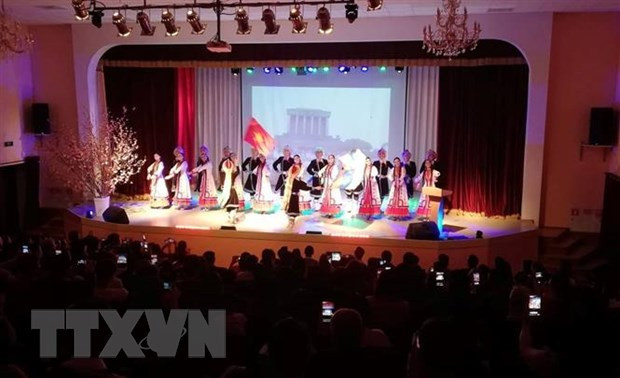 Le Têt du Rat 2020 célébré en Chine, Russie, Allemagne, Afrique du Sud et au Cambodge ảnh 1 Le Têt du Rat 2020 célébré en Chine, Russie, Allemagne, Afrique du Sud et au Cambodge ảnh 1