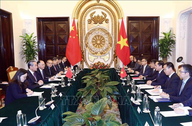 Vietnam-Chine : entretien entre les ministres des Affaires étrangères ảnh 1 Vietnam-Chine : entretien entre les ministres des Affaires étrangères ảnh 1