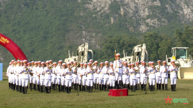 Le Vietnam organisera des exercices bilatéraux de maintien de la paix avec l'Inde ảnh 1 Le Vietnam organisera des exercices bilatéraux de maintien de la paix avec l'Inde ảnh 1