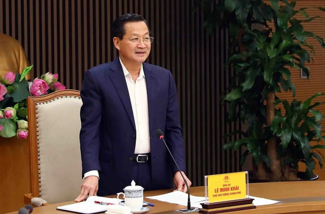 Le vice-Premier ministre Le Minh Khai reçoit le ministre français de la Transformation et de la Fonction publiques ảnh 1