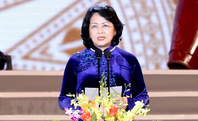 Dang Thi Ngoc Thinh assume la position de président p .i du Vietnam ảnh 1 Dang Thi Ngoc Thinh assume la position de président p .i du Vietnam ảnh 1