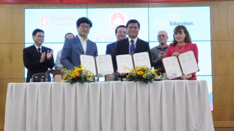 HCM-Ville accélère la mise en oeuvre du programme éducatif STEM ảnh 1