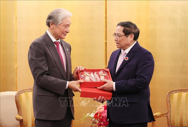 Le PM Pham Minh Chinh reçoit les gouverneurs de cinq préfectures japonaises ảnh 5