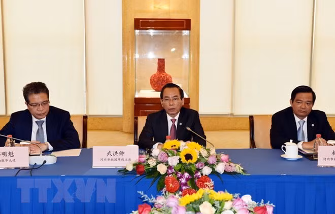 Hanoi et Shanghai promeuvent leur coopération ảnh 1