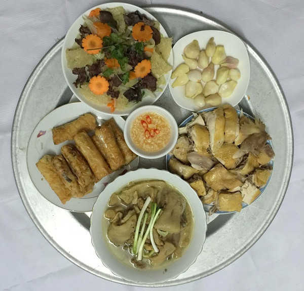 Les repas du Têt traditionnel des Hanoiens ảnh 2