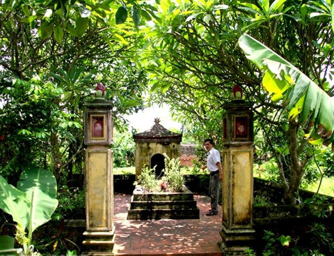 Le village de Quât Dông et l’histoire du métier de broderie ảnh 1 Le village de Quât Dông et l’histoire du métier de broderie ảnh 1