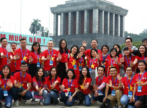 Les jeunes intellectuels s’unissent et œuvrent pour le développement durable du pays ảnh 1 Les jeunes intellectuels s’unissent et œuvrent pour le développement durable du pays ảnh 1