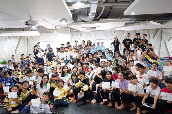 «Une nouvelle page de vie - Une fête de la mi-automne» pour les enfants ảnh 1 «Une nouvelle page de vie - Une fête de la mi-automne» pour les enfants ảnh 1