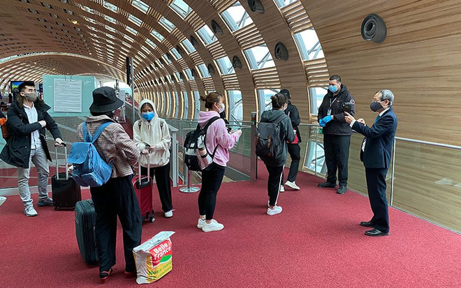 Rapatriement de citoyens vietnamiens de France ảnh 1 Rapatriement de citoyens vietnamiens de France ảnh 1