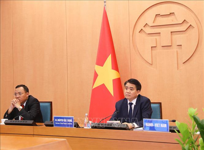Hanoi partage son expérience sur le combat contre le COVID-19 avec des maires du monde ảnh 1 Hanoi partage son expérience sur le combat contre le COVID-19 avec des maires du monde ảnh 1