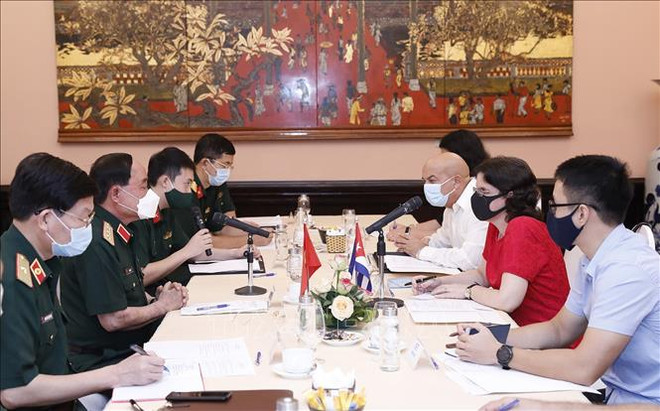 Vietnam et Cuba encouragent leur coopération en médecine militaire ảnh 1 Vietnam et Cuba encouragent leur coopération en médecine militaire ảnh 1