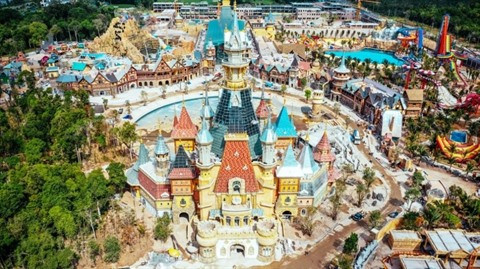 Parcs d'attractions : Vinpearl vise les sommets avec son nouveau label VinWonders ảnh 1 Parcs d'attractions : Vinpearl vise les sommets avec son nouveau label VinWonders ảnh 1