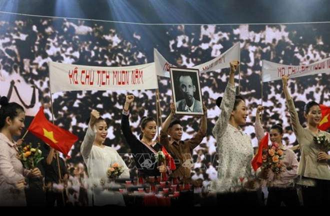 Fête nationale : Programme artistique intitulé « Le serment de l’indépendance » ảnh 1 Fête nationale : Programme artistique intitulé « Le serment de l’indépendance » ảnh 1