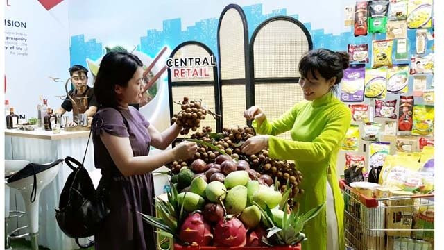 Lancement du programme « Fiers des produits vietnamiens 2020 » ảnh 1 Lancement du programme « Fiers des produits vietnamiens 2020 » ảnh 1