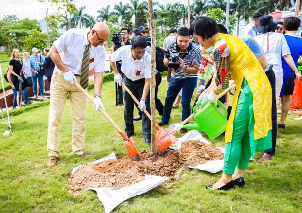 Le jour de la victoire de la Russie célébré à Hanoi ảnh 1