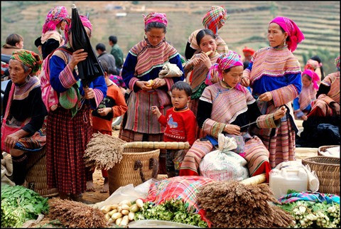 Les marchés montagnards de Lào Cai, pour en prendre plein les mirettes ảnh 1 Les marchés montagnards de Lào Cai, pour en prendre plein les mirettes ảnh 1