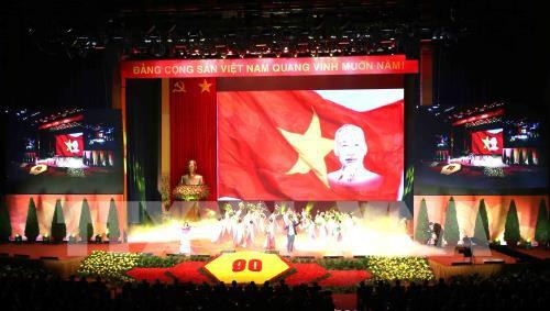 Activités à l’occasion des 90 ans du Parti communiste du Vietnam ảnh 1 Activités à l’occasion des 90 ans du Parti communiste du Vietnam ảnh 1