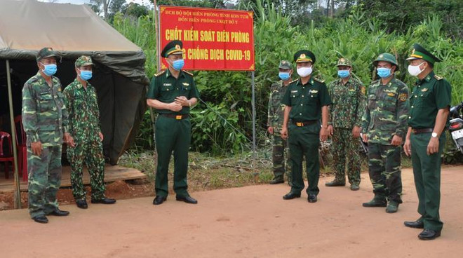 Covid-19: les provinces frontalières resserrent les lignes de contrôle ảnh 1 Covid-19: les provinces frontalières resserrent les lignes de contrôle ảnh 1