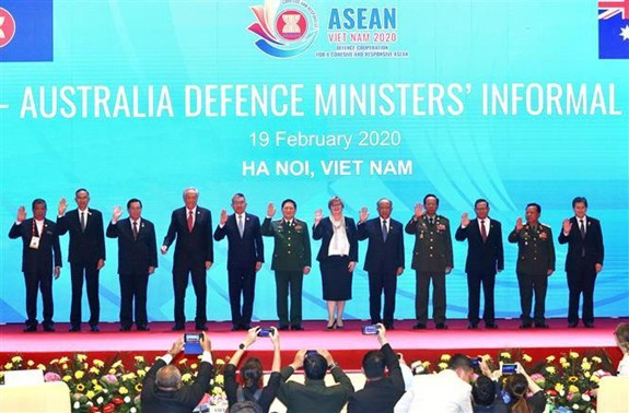 ASEAN: le Vietnam promeut la coopération défensive ảnh 1 ASEAN: le Vietnam promeut la coopération défensive ảnh 1