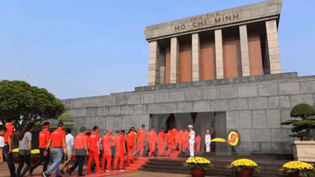 Le mausolée du Président Hô Chi Minh fermera ses portes pour ses travaux d’entretien annuel ảnh 1
