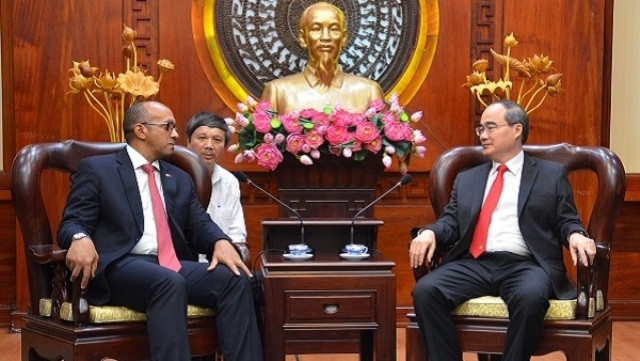 Nguyên Thiên Nhân reçoit l’ambassadeur cubain ảnh 1 Nguyên Thiên Nhân reçoit l’ambassadeur cubain ảnh 1