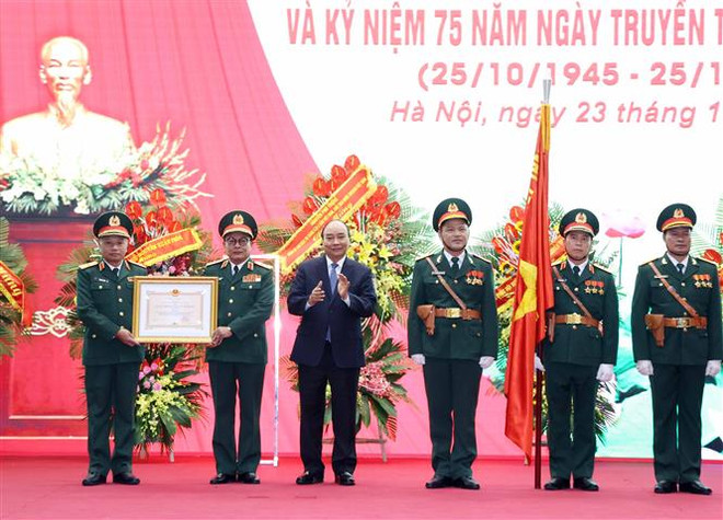 Le Département général du renseignement de défense à l’honneur ảnh 1 Le Département général du renseignement de défense à l’honneur ảnh 1