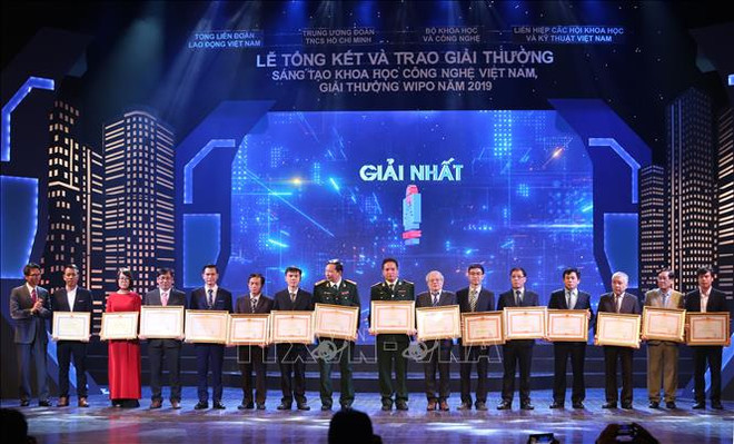 Sciences : remise du prix Vifotec à 40 travaux ảnh 1 Sciences : remise du prix Vifotec à 40 travaux ảnh 1