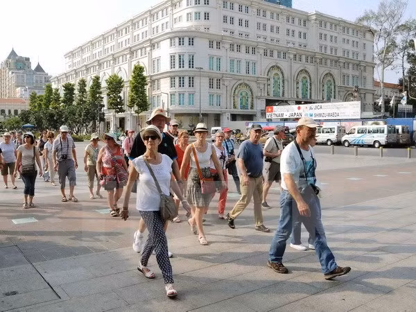 Le Vietnam renforce la promotion du tourisme à l'étranger ảnh 1