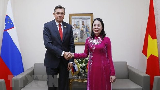Sommet de la Francophonie : la vice-présidente Vo Thi Anh Xuân rencontre des dirigeants des pays ảnh 2