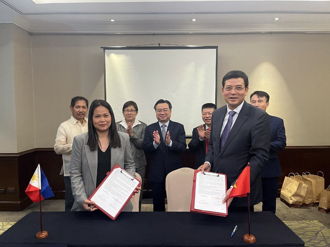 VICEM exportera 6 millions de tonnes de ciment et de clinker aux Philippines ảnh 1 VICEM exportera 6 millions de tonnes de ciment et de clinker aux Philippines ảnh 1