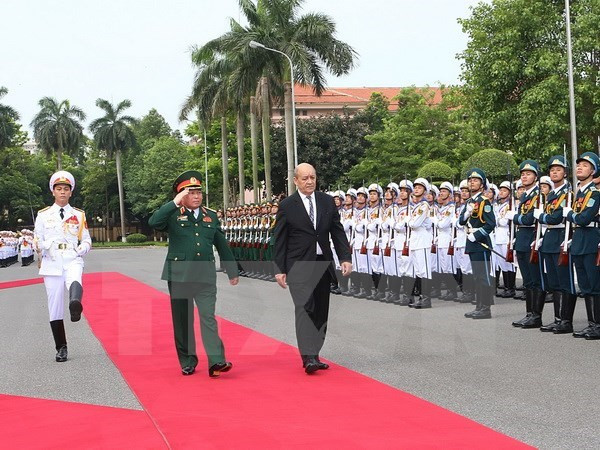 Vietnam et France renforcent leur coopération dans la défense ảnh 1 Vietnam et France renforcent leur coopération dans la défense ảnh 1